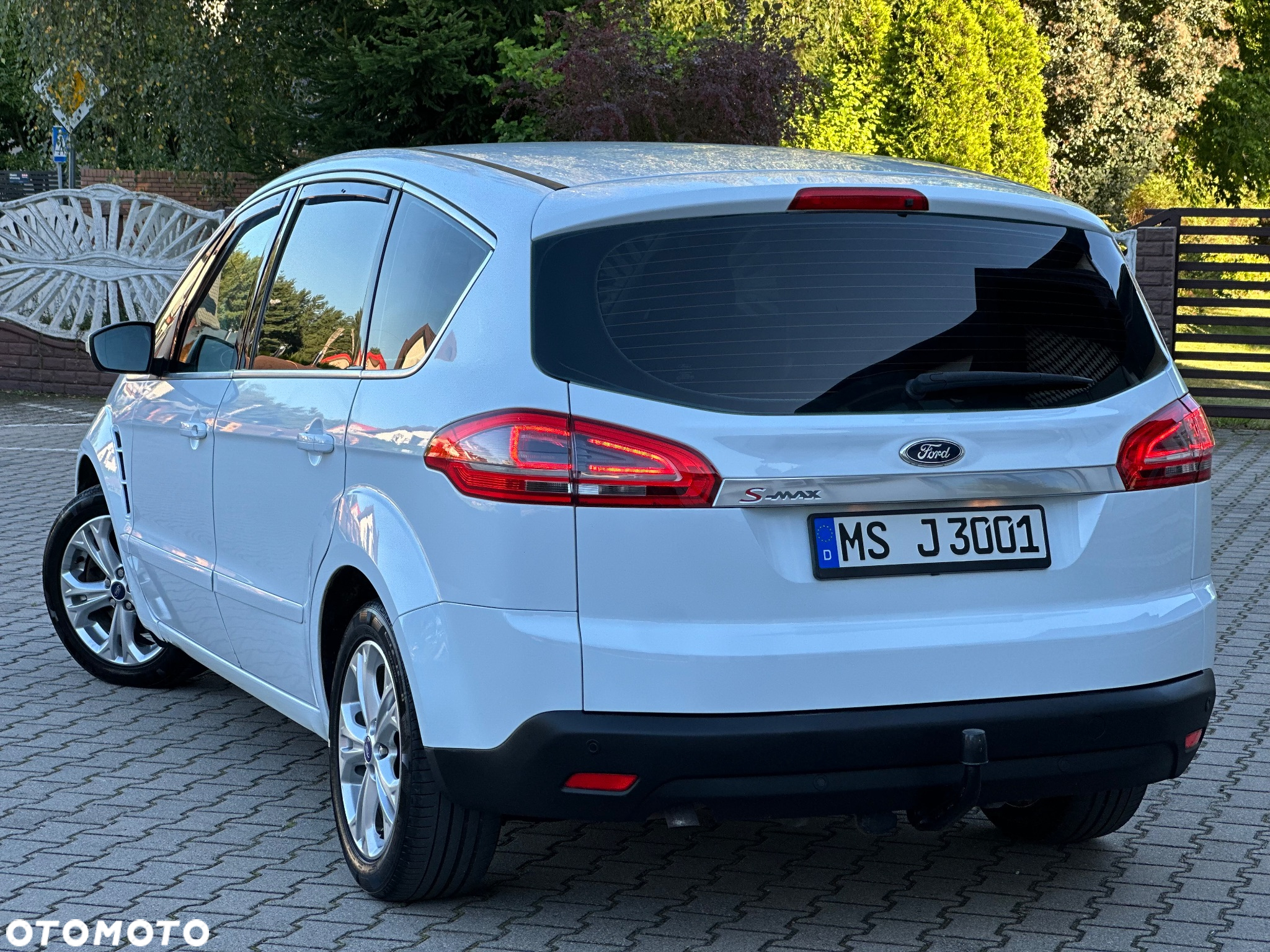 Ford S-Max 2.0 TDCi DPF Titanium - 12