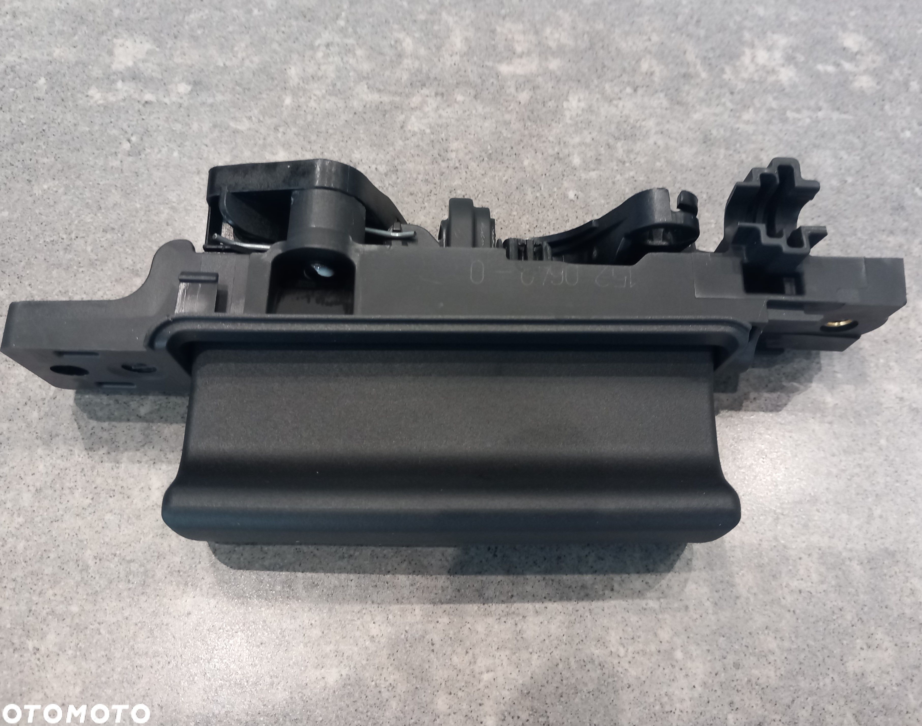 Klamka wewnętrzna do bocznej drzwi Ford Transit 2014-, Custom 2012- 2437012 - 1