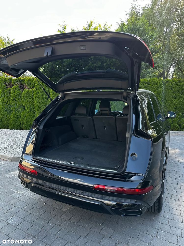 Audi Q7 - 10
