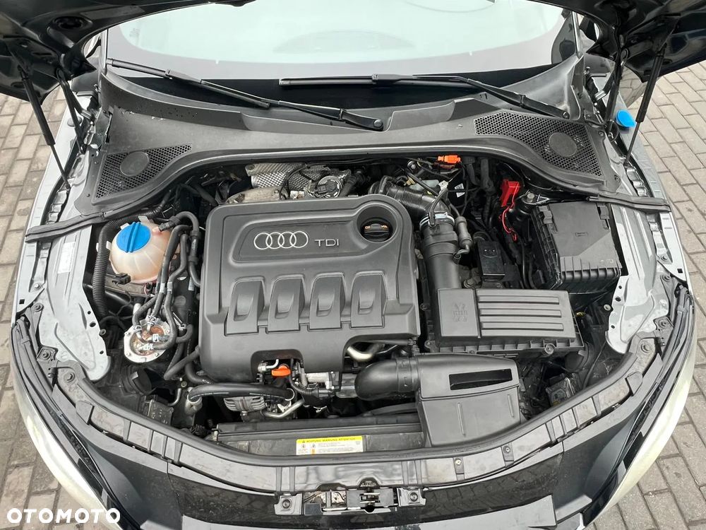 Audi TT Coupé 2.0 TDI quattro - 22