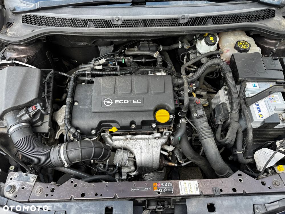 Opel Astra 1.4 Turbo - 39
