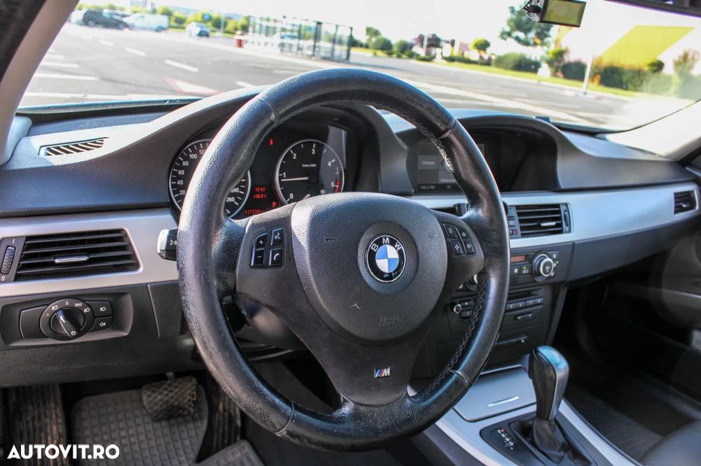 BMW Seria 3 320d DPF Aut. - 3