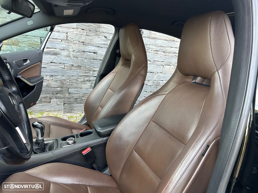 Mercedes-Benz A 200 CDI (BlueEFFICIENCY) AMG Sport - 11