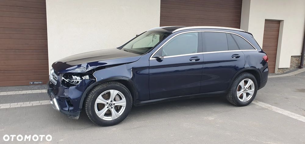 Mercedes-Benz GLC - 4