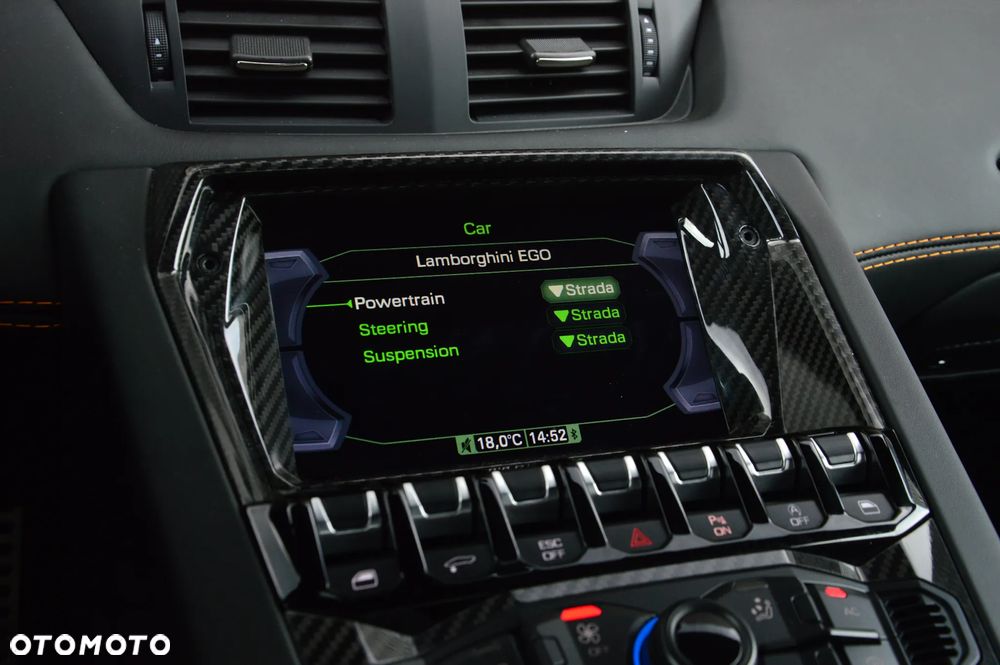 Lamborghini Aventador S - 31