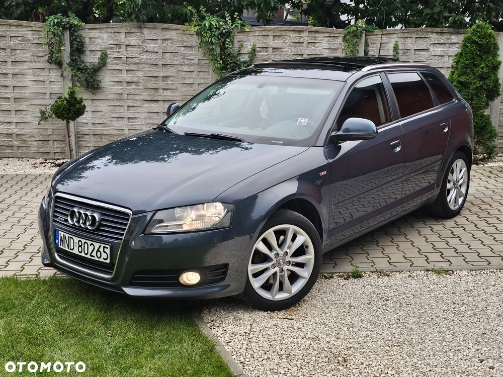 Audi A3 Sportback 1.8 TFSI Quattro Attraction - 1
