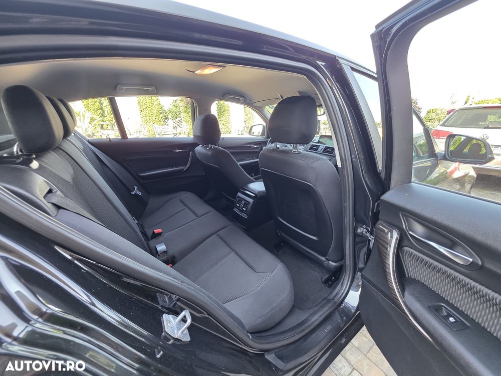 BMW Seria 1 120d Aut. Urban Line - 12