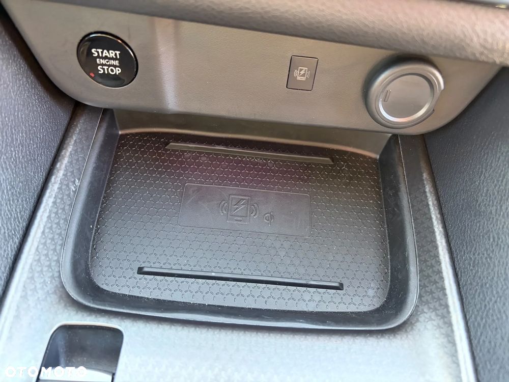 Nissan Qashqai 1.3 DIG-T mHEV N-Connecta Xtronic - 16