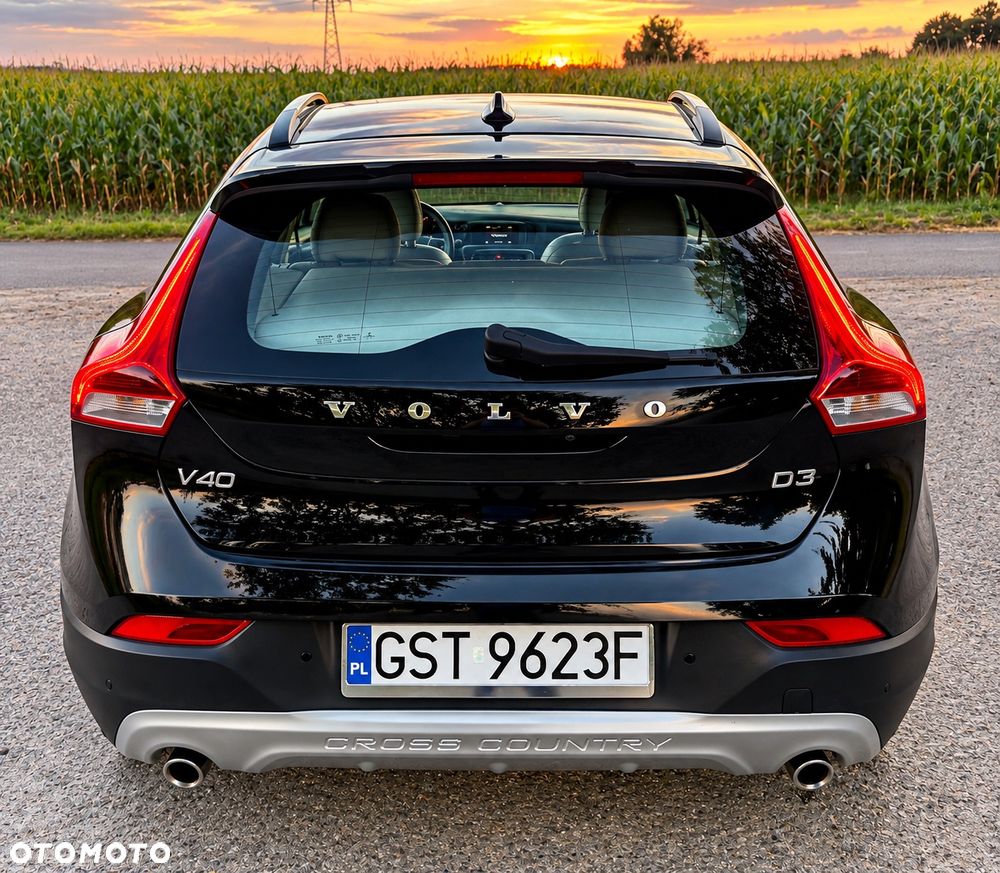 Volvo V40 D3 Summum - 5