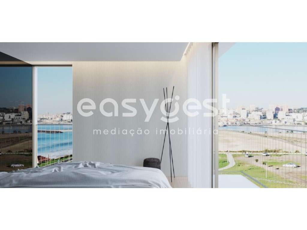 Apartamento T3-de Luxo com varandas e vista para a cidade do Porto - Grande imagem: 3/13