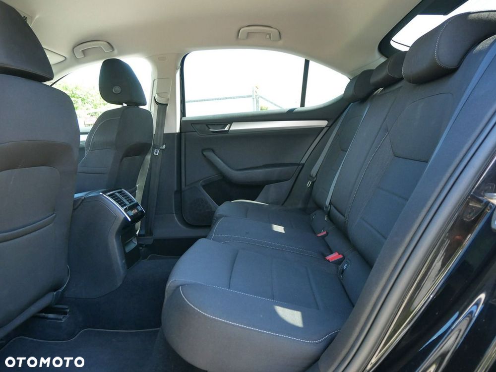 Skoda Superb 1.8 TSI DSG Ambition - 11