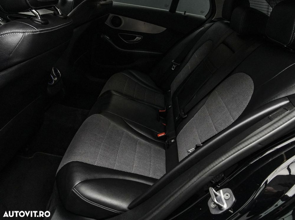 Mercedes-Benz E 220 d T-Modell Aut. - 15