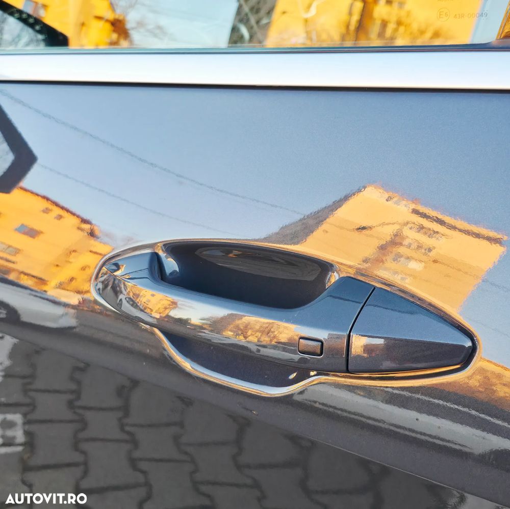 Kia Sportage 1.6 T-GDI HEV 6AT 4x2 Business Line - 14