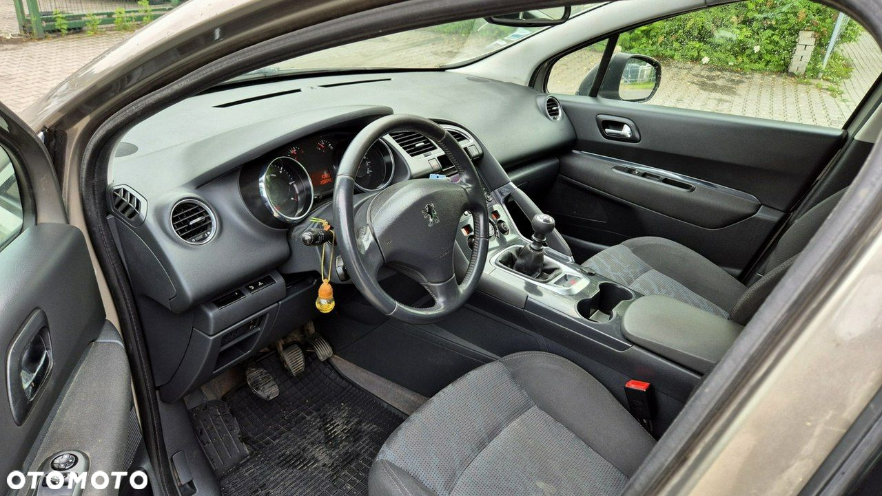 Peugeot 3008 1.6 HDi Trendy - 9