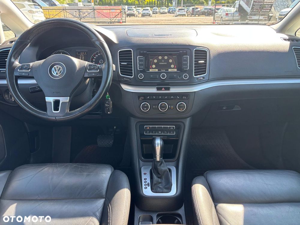 Volkswagen Sharan - 14
