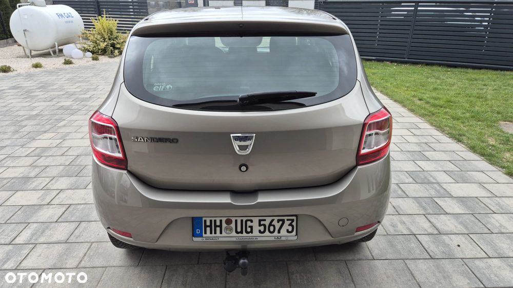 Dacia Sandero 1.2 16V 75 Celebration - 3