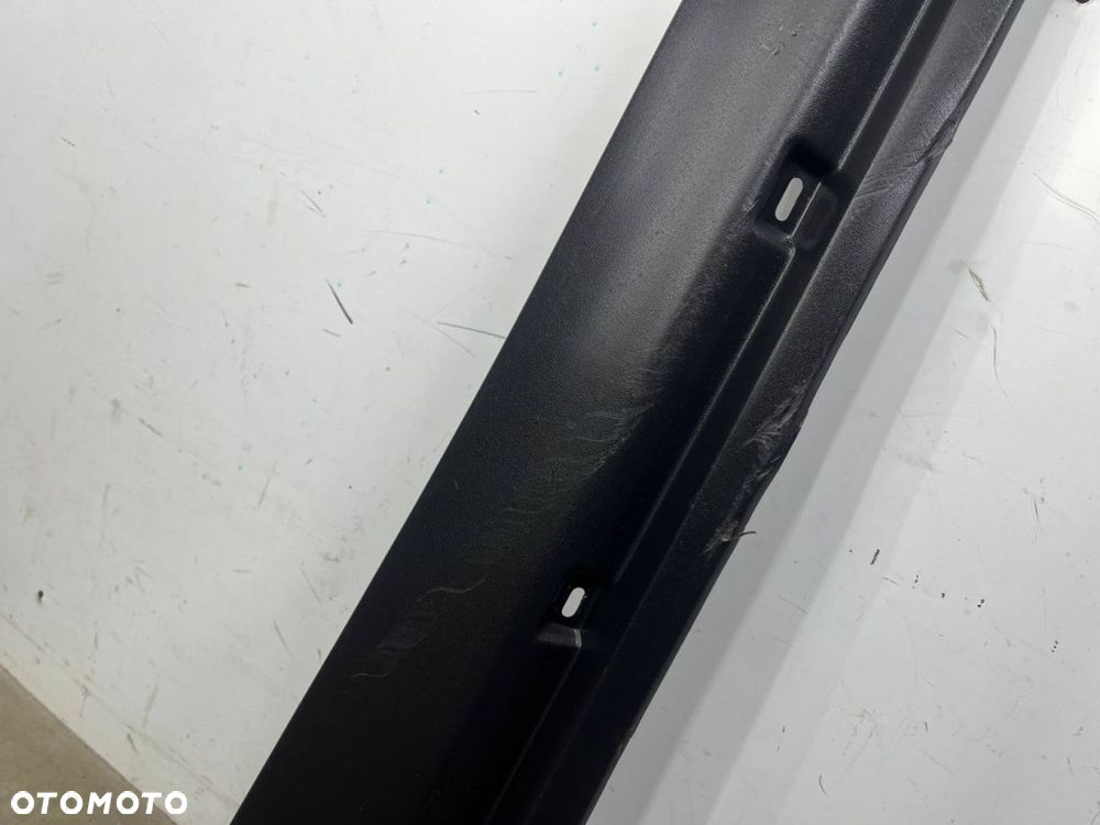 Nakładka progu Smart Fortwo 450 98-07 prawa listwa prawy próg zewnętrzny 0000887 - 8