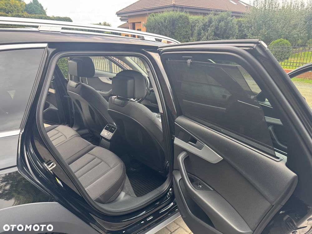 Audi A4 Allroad - 30