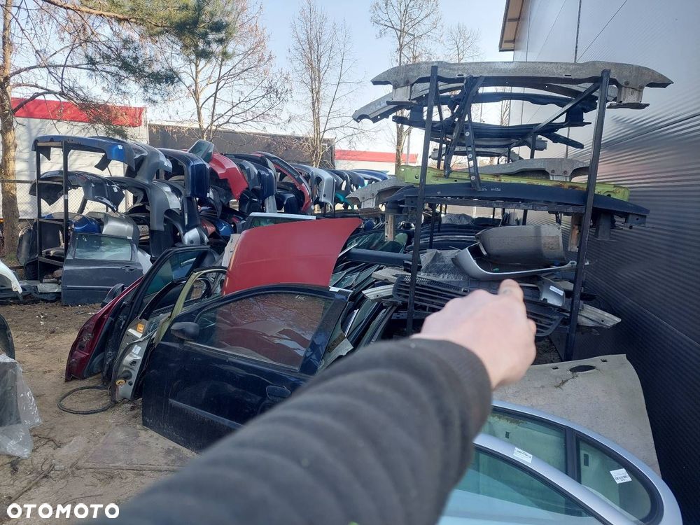 KOMPLETNY TYŁ TOYOTA RAV4 II LIFT SZARY KLAPA BAGAŻNIKA ZDERZAK LAMPY - 12