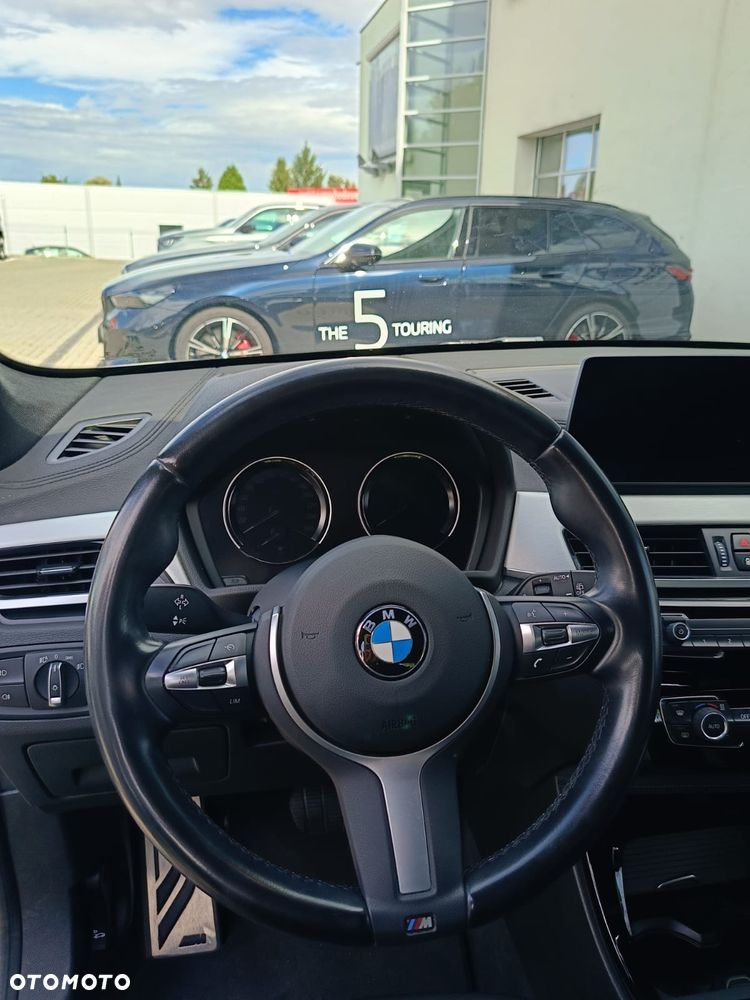 BMW X1 sDrive18i - 9