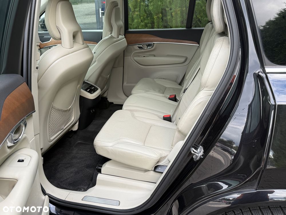 Volvo XC 90 D5 AWD Inscription 7os - 13