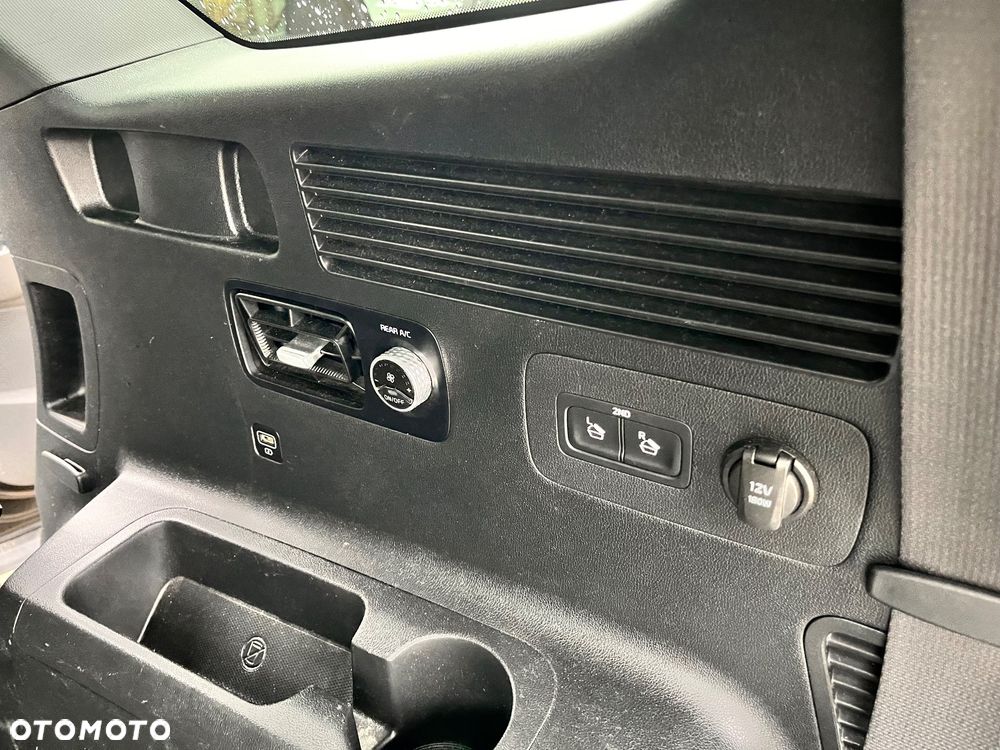 Kia Sorento 1.6 T-GDI HEV Prestige Line 7os - 26