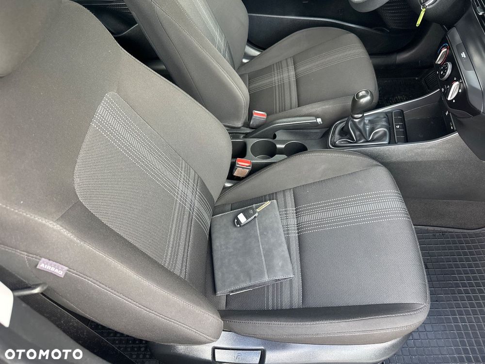Hyundai i20 1.2 Pure - 15