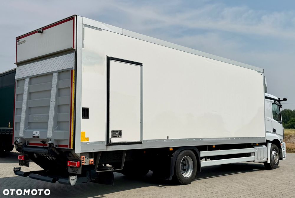 Mercedes-Benz ACTROS 1832 / IZOTERMA / WINDA / 21 EUROPALET / SYPIALKA / TABLETY / AUTOMAT / 2022 ROK / GRZANIE ZABUDOWY - 3