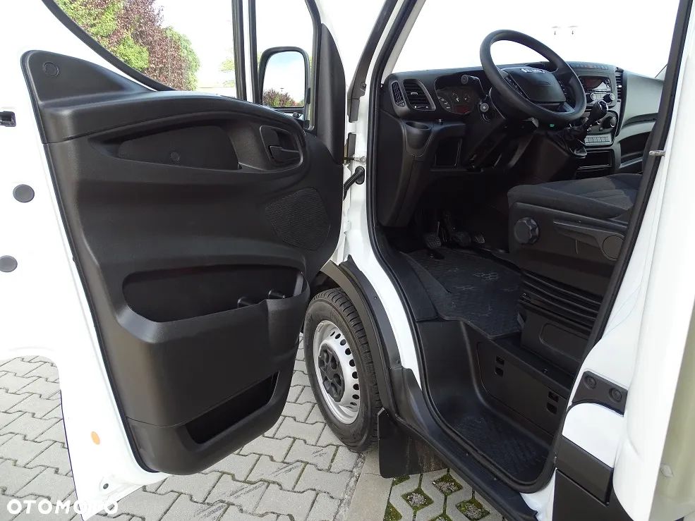 Iveco Daily 35S18 3.0 180 Plandeka 10 Ep. 5.00 m.+ DRZWI JAK NOWY!! Salon PL! 1 Wł. - 20