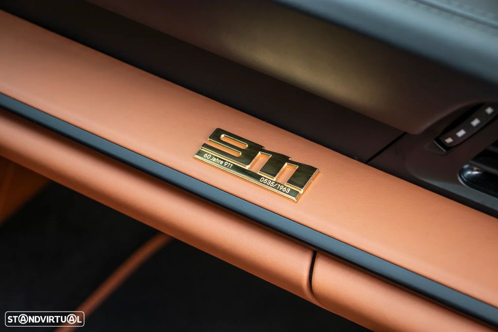 Porsche 911 (992) S/T - 39