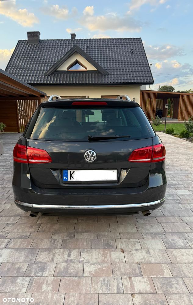 Volkswagen Passat 2.0 TDI DPF DSG 4Motion Highline - 9