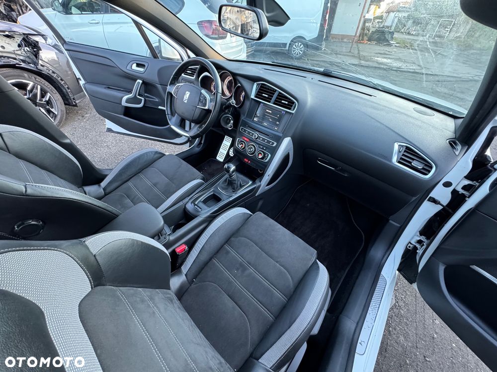 Citroën DS4 BlueHDi 150 S&S SoChic - 6