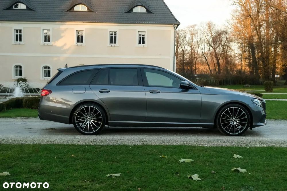 Mercedes-Benz Klasa E 220 d 9G-TRONIC - 4
