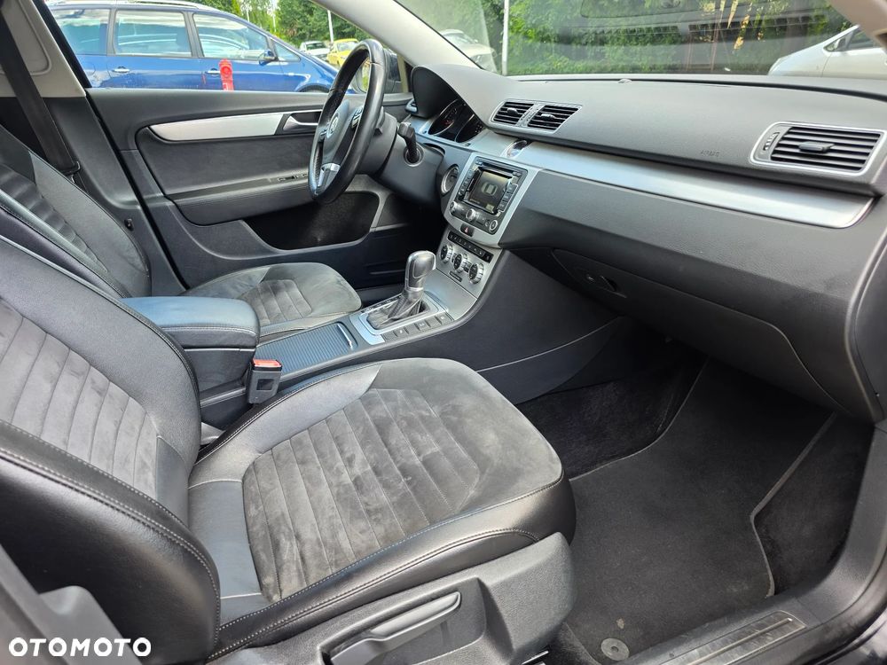 Volkswagen Passat 2.0 TDI Highline DSG - 6