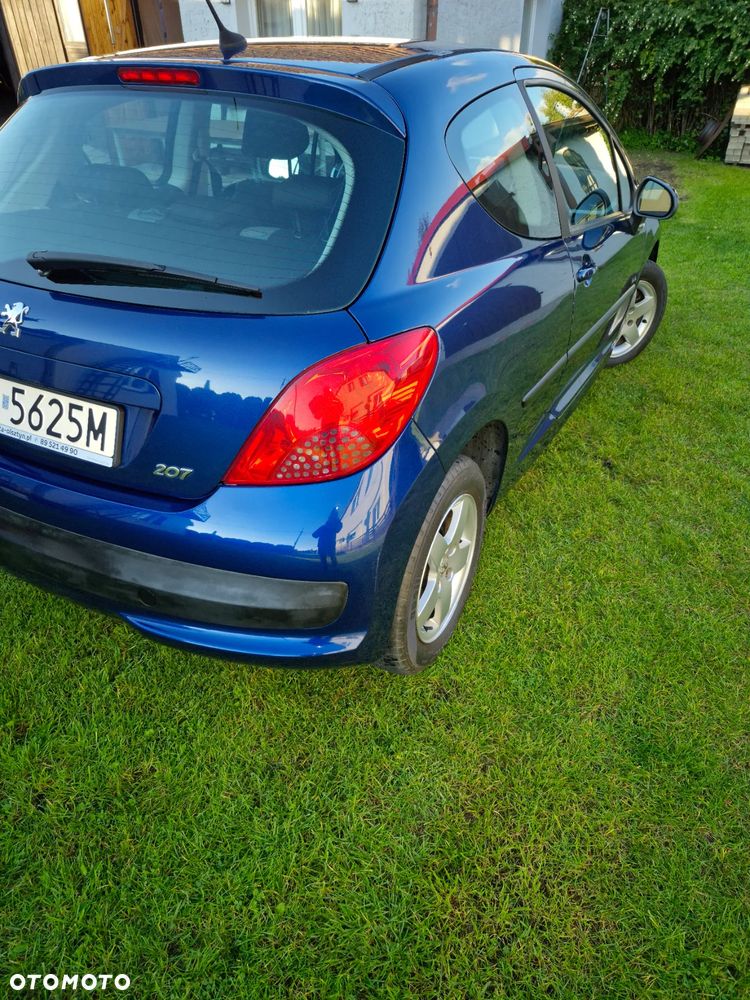 Peugeot 207 1.4 16V Trendy - 6