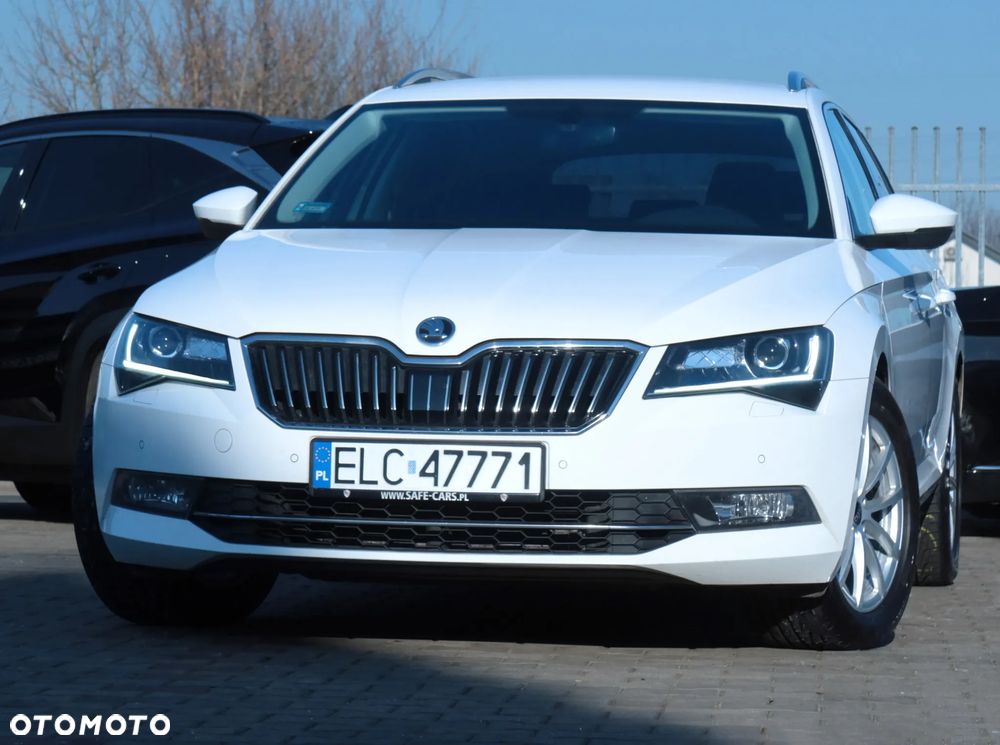Skoda Superb 2.0 TDI Ambition DSG7 - 5