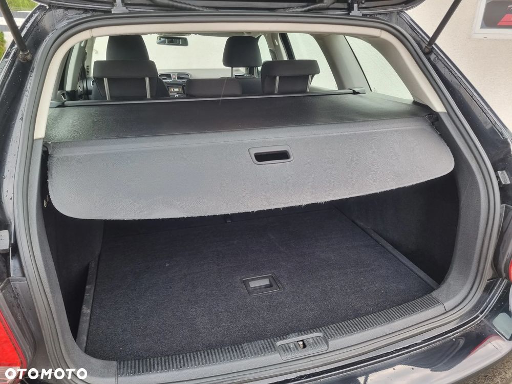 Volkswagen Golf - 12