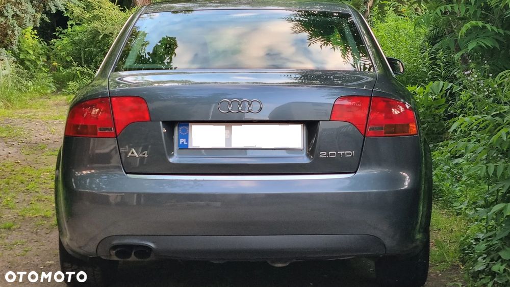 Audi A4 Limousine 2.0 TDI - 4