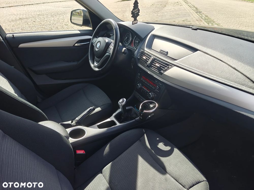 BMW X1 - 11