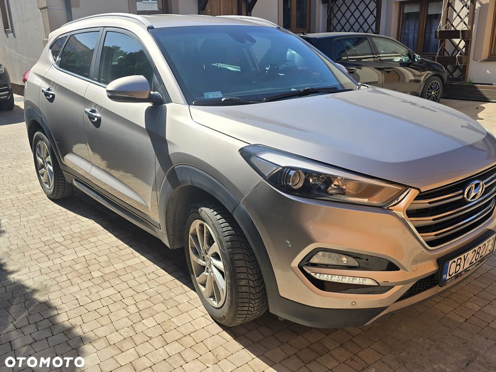 Hyundai Tucson 1.7 CRDI BlueDrive Style 2WD DCT - 1