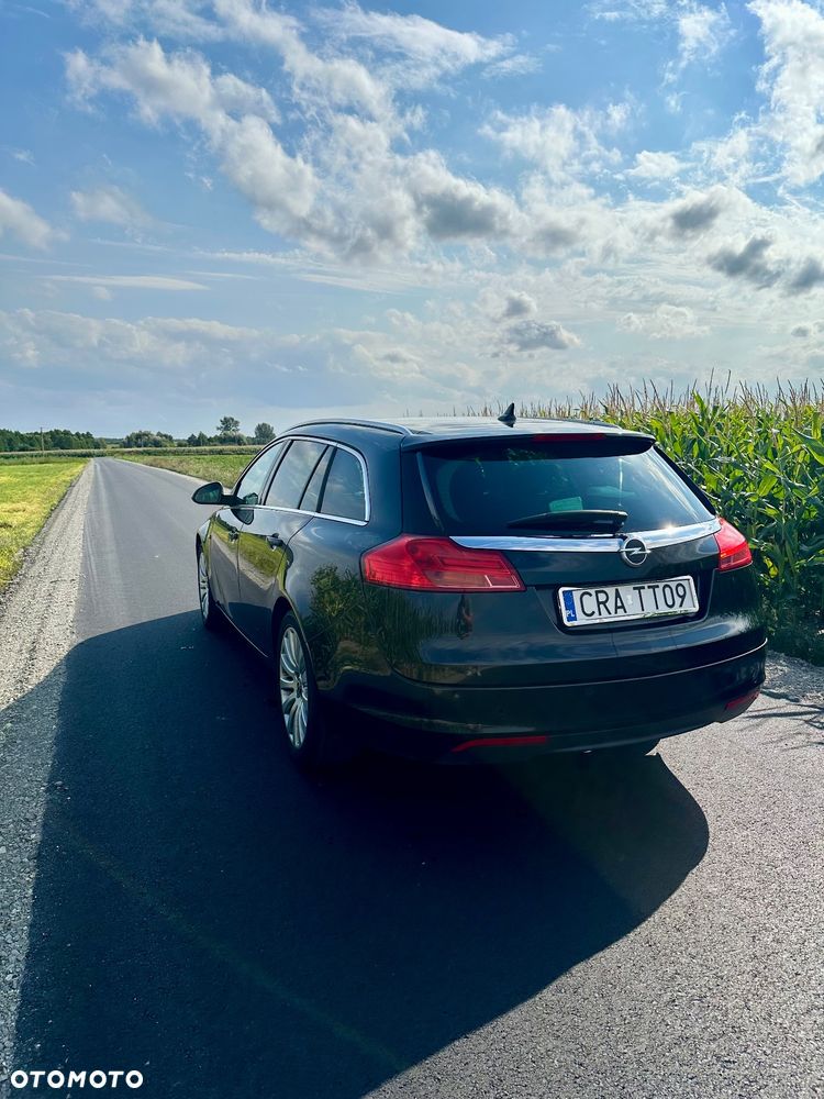 Opel Insignia - 10