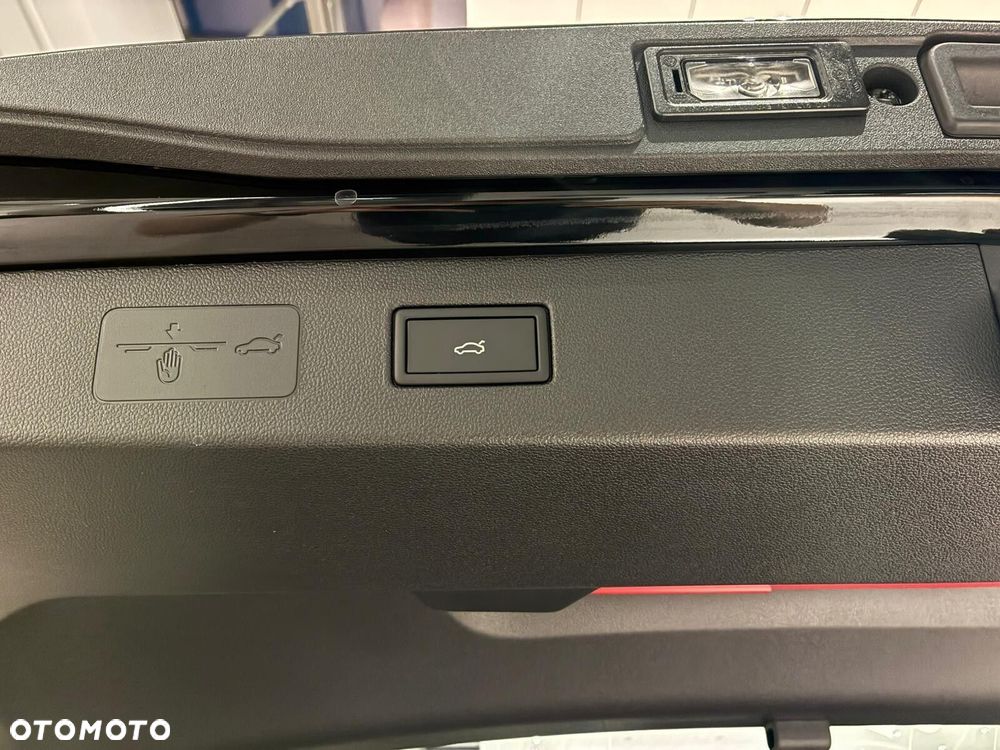 Volkswagen T-Roc - 20