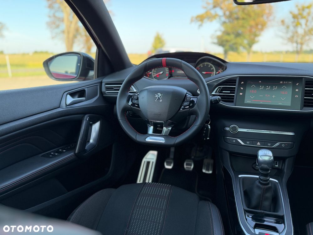 Peugeot 308 - 14