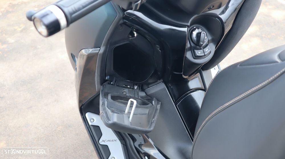 Yamaha X-Max Tech Max - 45