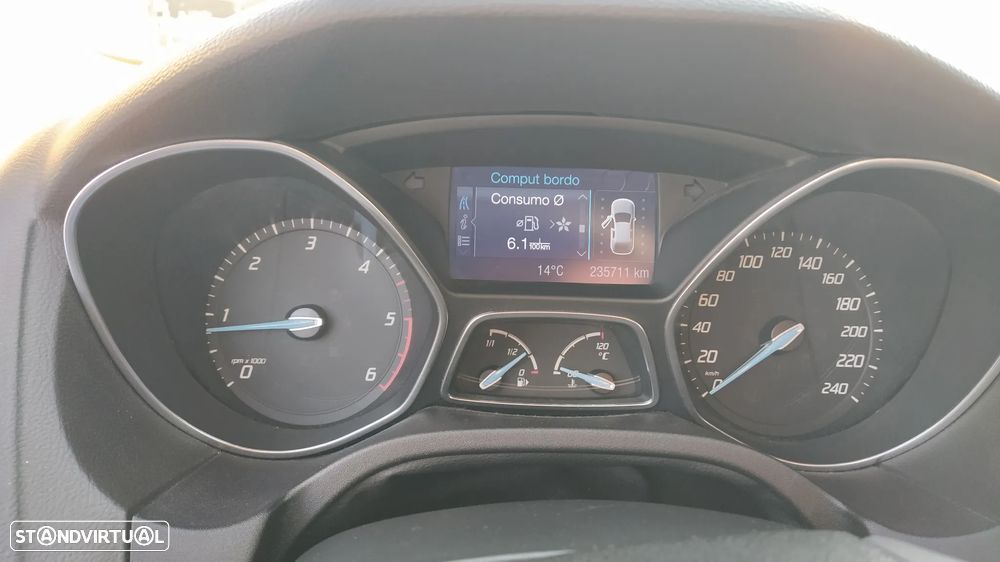 Ford Focus 1.6 TDCi Titanium Best - 33