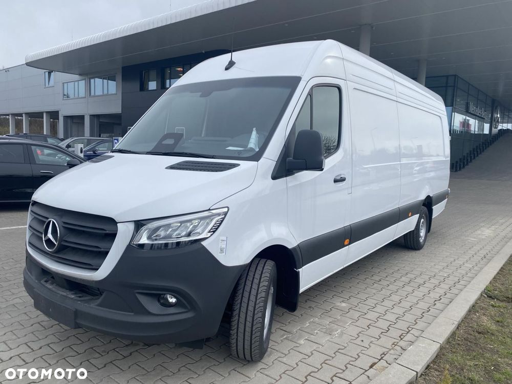 Mercedes-Benz Sprinter - 1