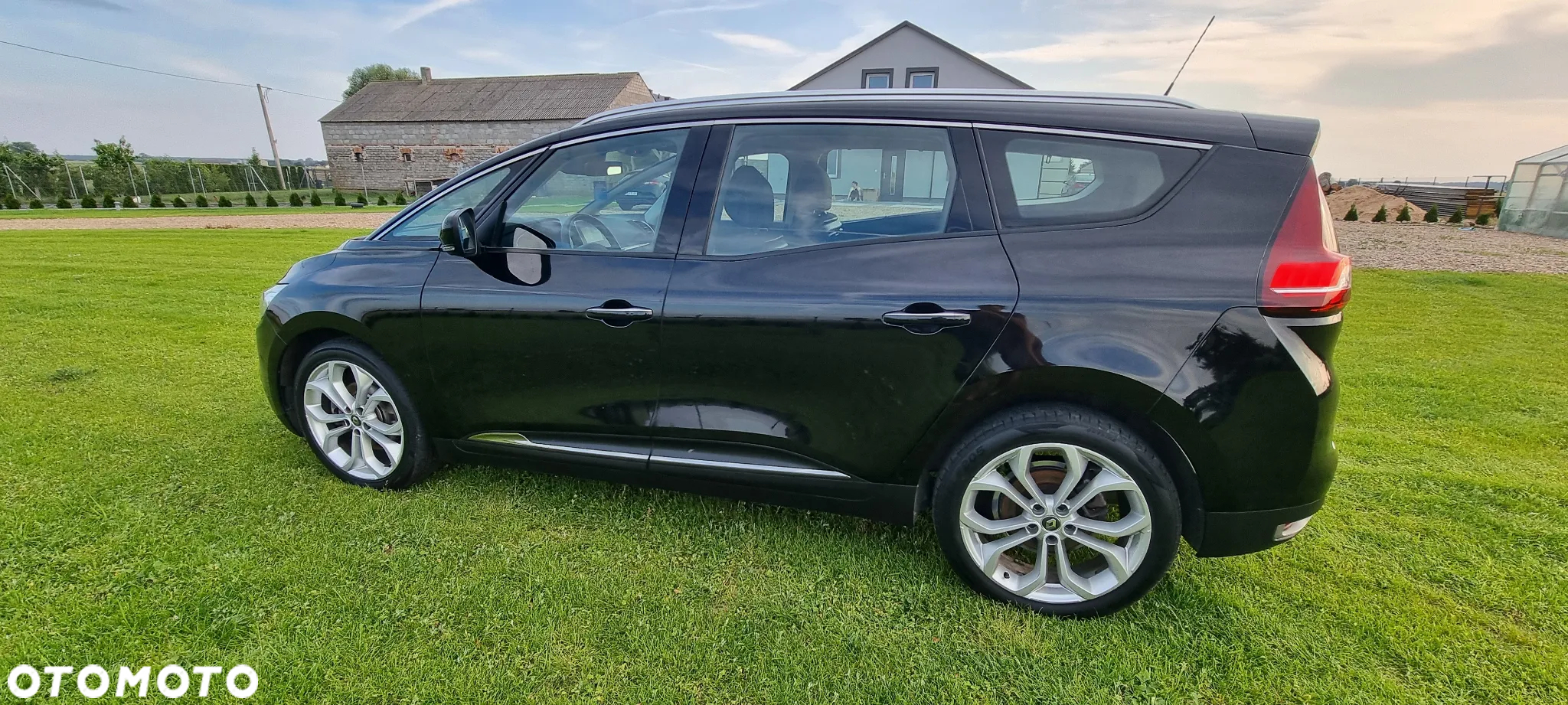 Renault Scenic 1.5 dCi Intens EDC - 7