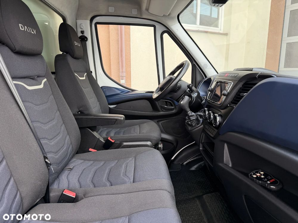 Iveco Daily 10 EP Izoterma Winda - 23