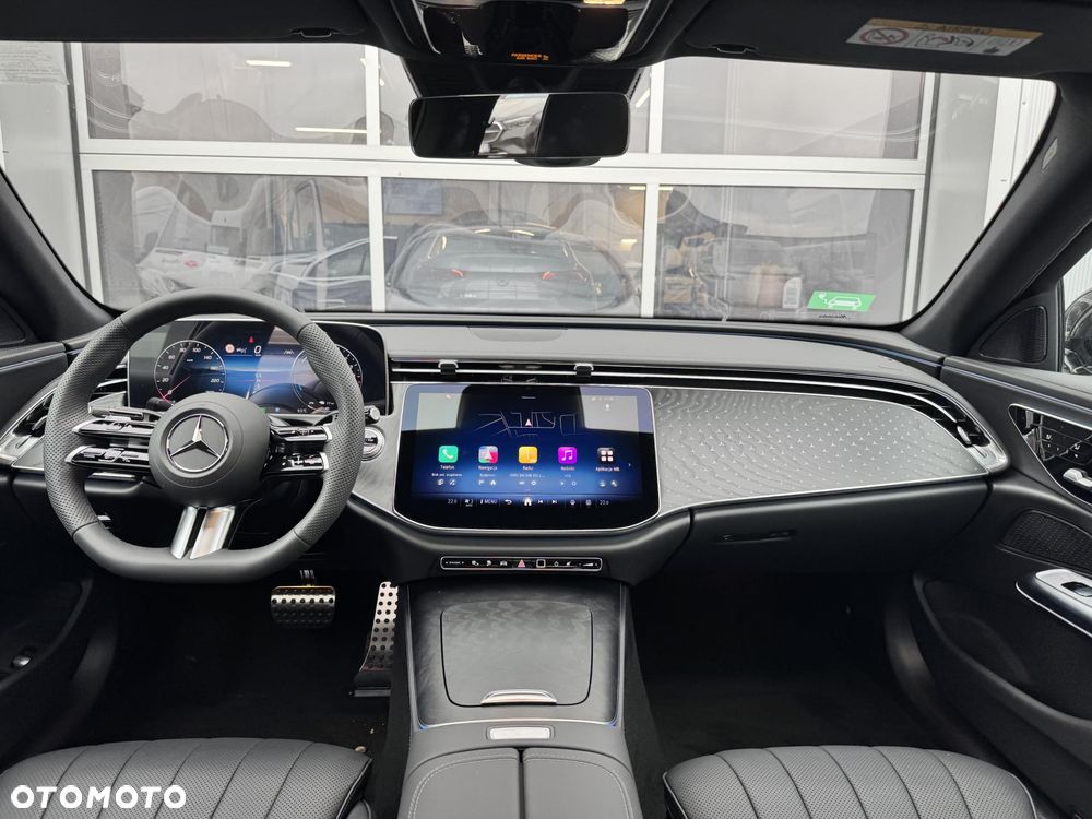 Mercedes-Benz Klasa E 300 de PHEV 4-Matic AMG 9G-Tronic - 15