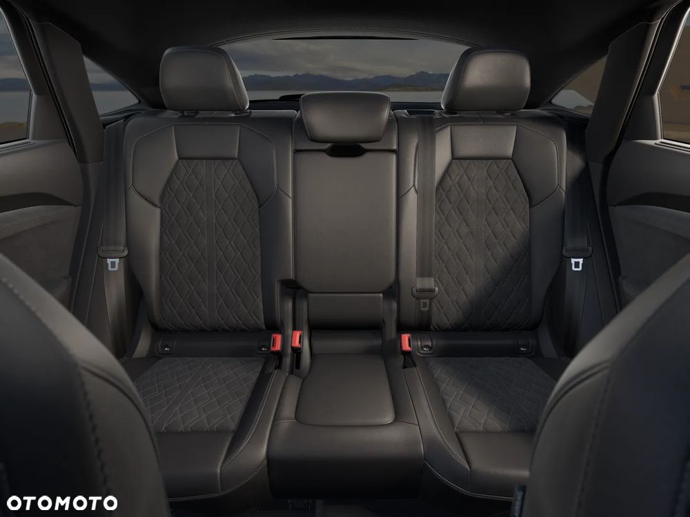 Audi Q5 Sportback TDI mHEV 150 kW Quattro S tronic - 12